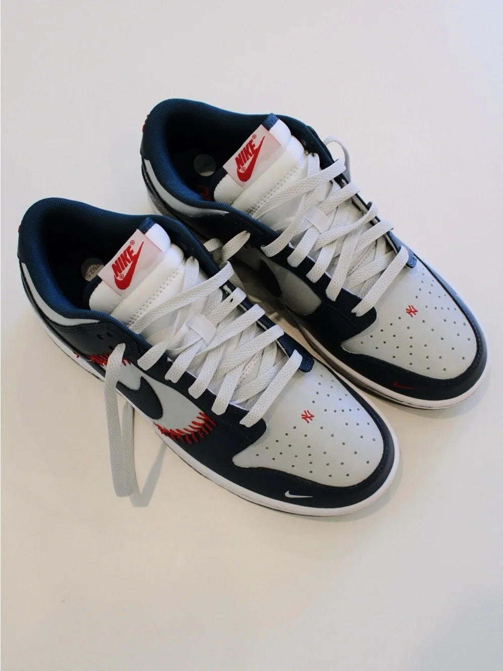 NY Yankees Nike Dunk Low 9.5